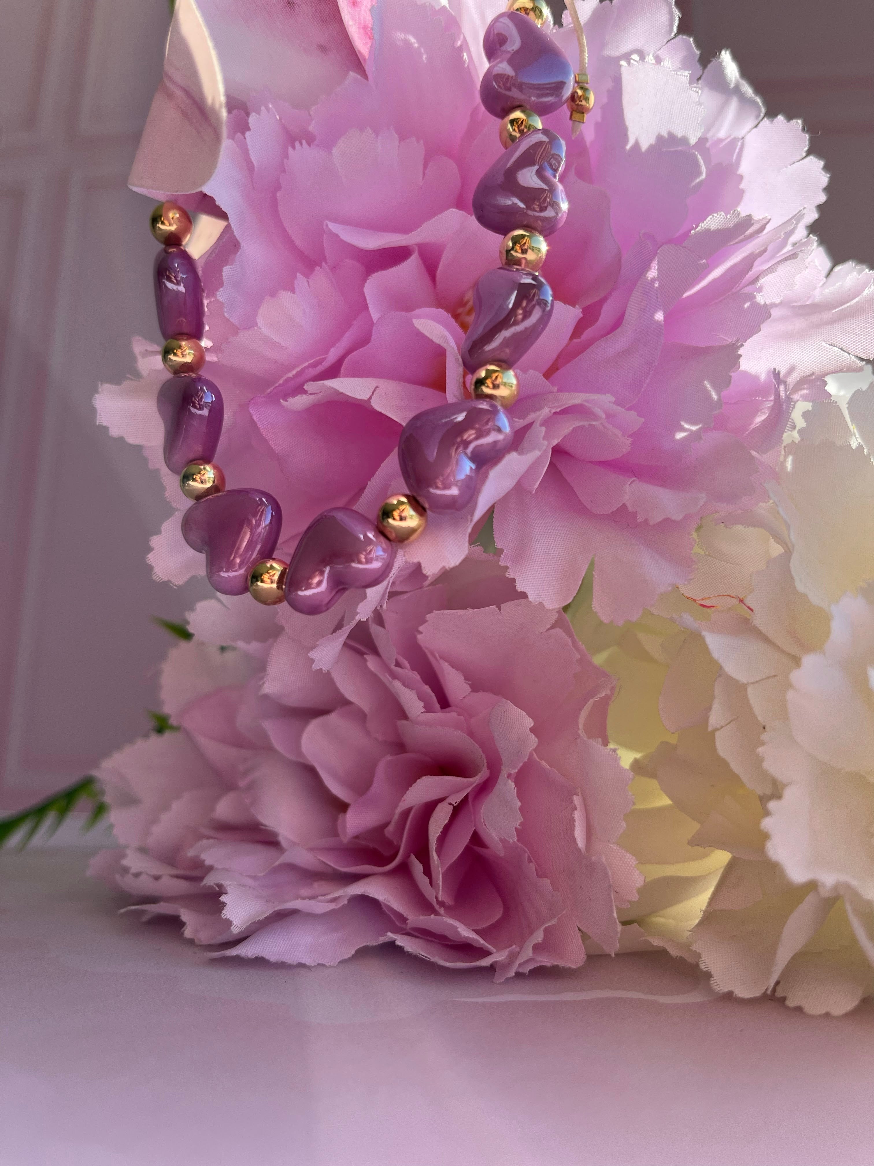“Pulsera Corazón Lila – Amor que Florece”